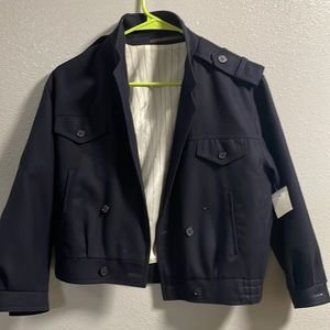 Jacket small, adjustable wrists